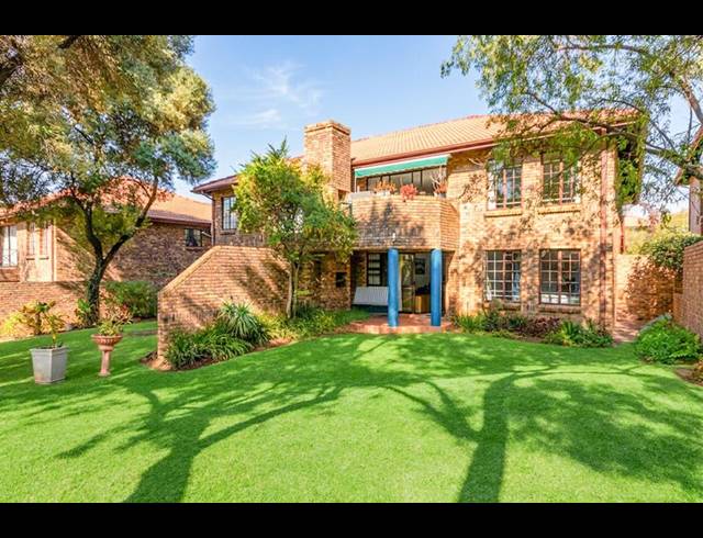 2 BEDROOM APARTMENT FOR SALE IN NORTHGATE